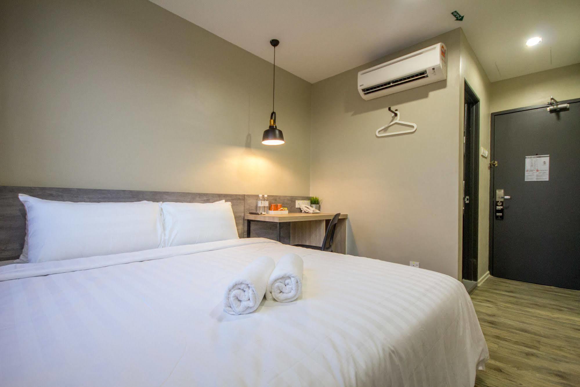 Chariton Hotel Alma Bukit Mertajam Zewnętrze zdjęcie
